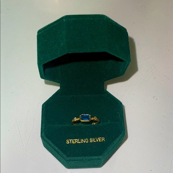 💙💚 gold tone Ring size 7 - Picture 2 of 2